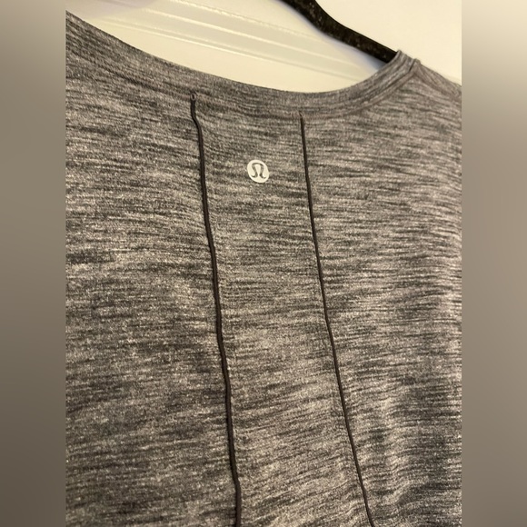 Lululemon Long Distance Short Sleeve - Picture 2 of 4